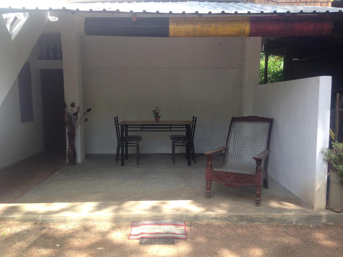 Jayanika Home Stay Tangalle Exterior foto